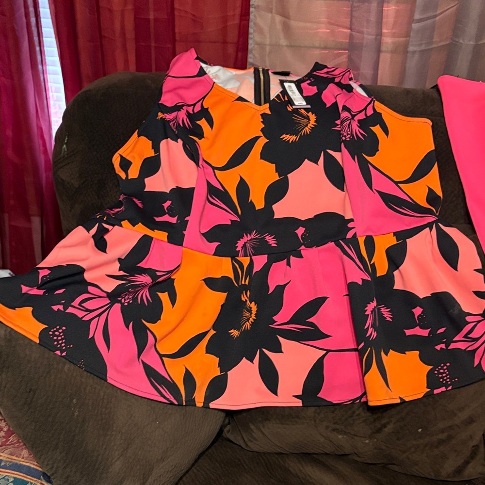 Worthington Pink and Orange Floral Skirt Set